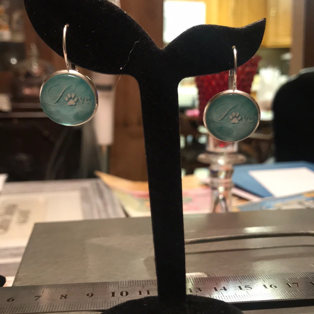 🆕Paw print love earrings